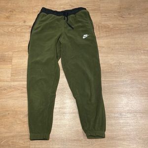 Green fleece Nike sweatpants